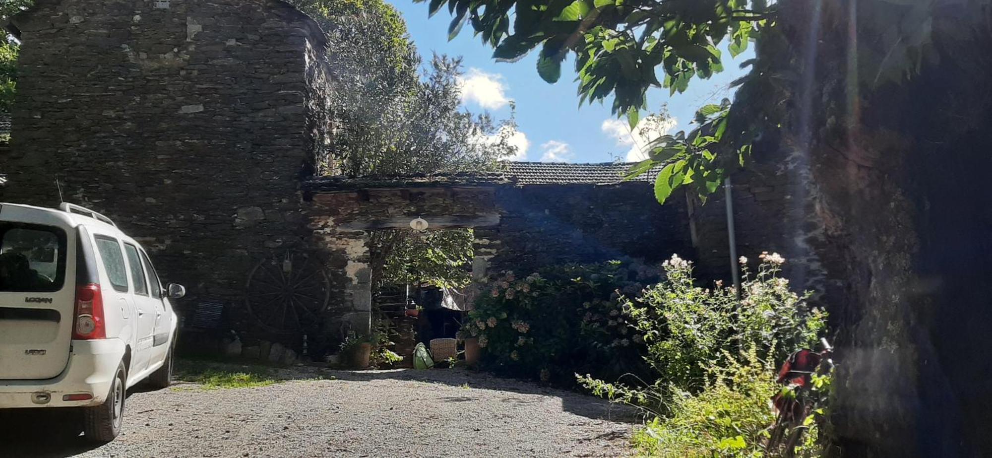 Le Petit Nid Bed & Breakfast Sablieres Bagian luar foto